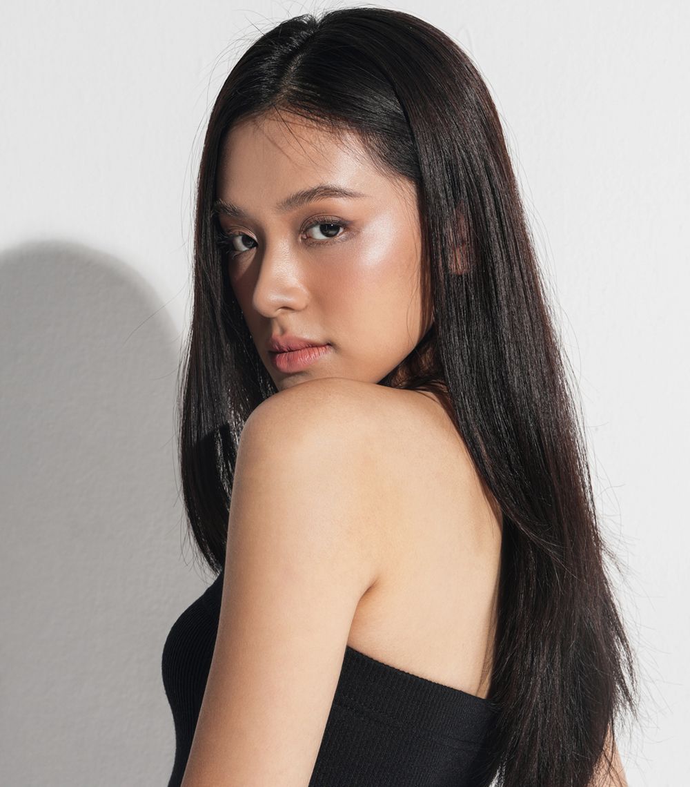 north olmsted medspa model with long hair