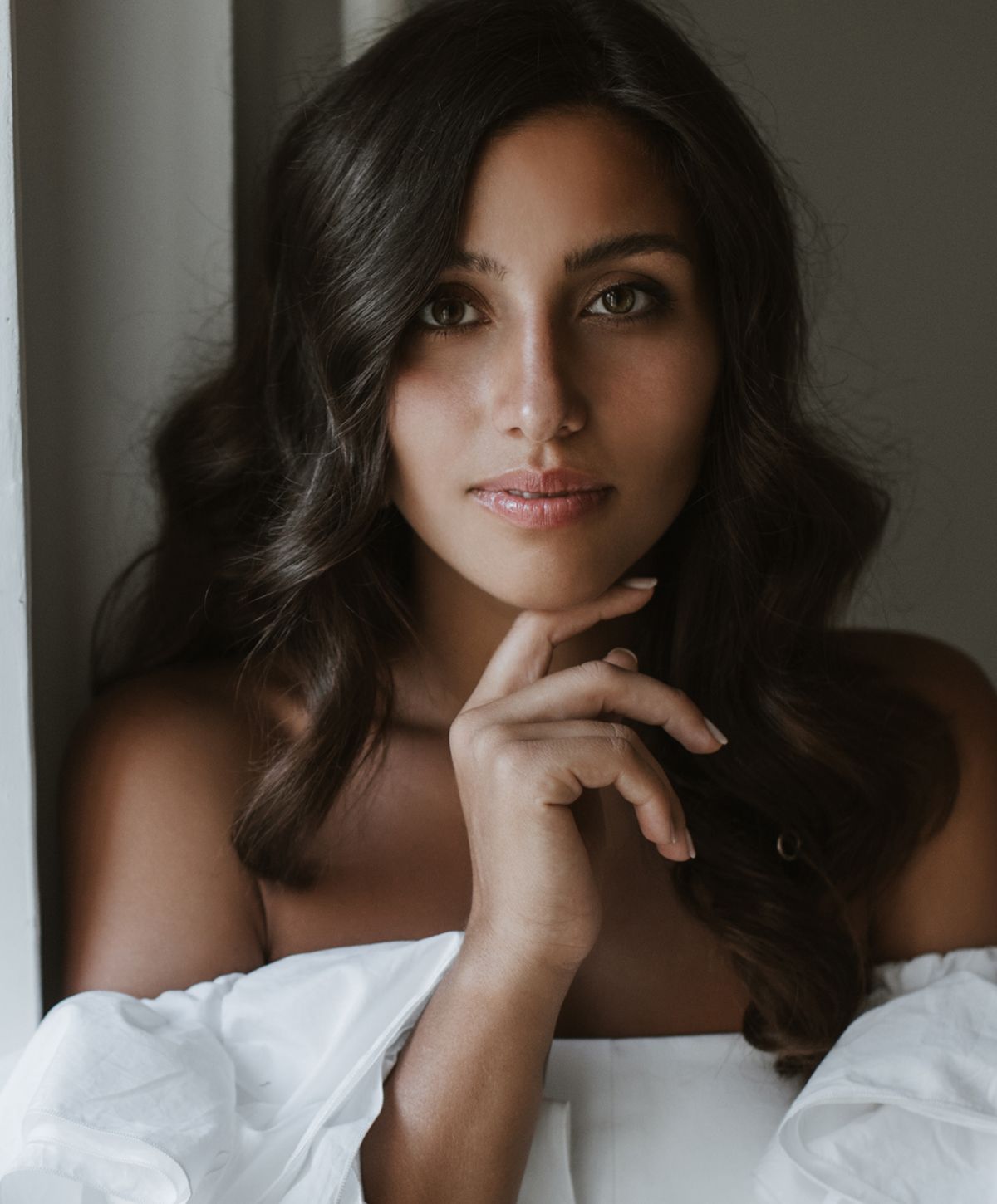 Close-up of a woman showcasing natural beauty.