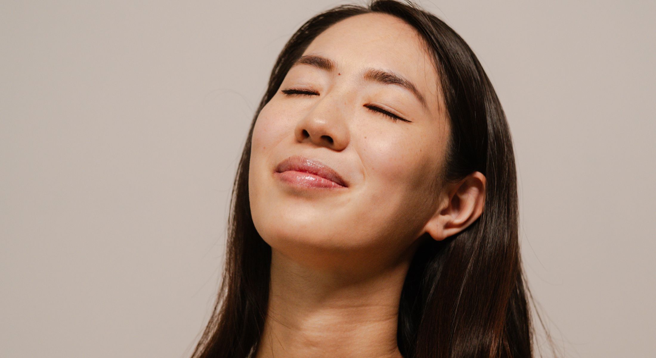 north olmsted laser treatments model with dark hair